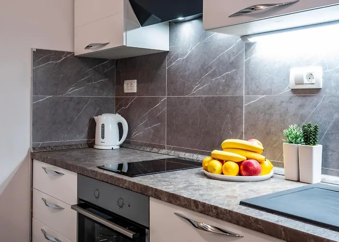 Mit Privater Terrasse By Interhome Apartment