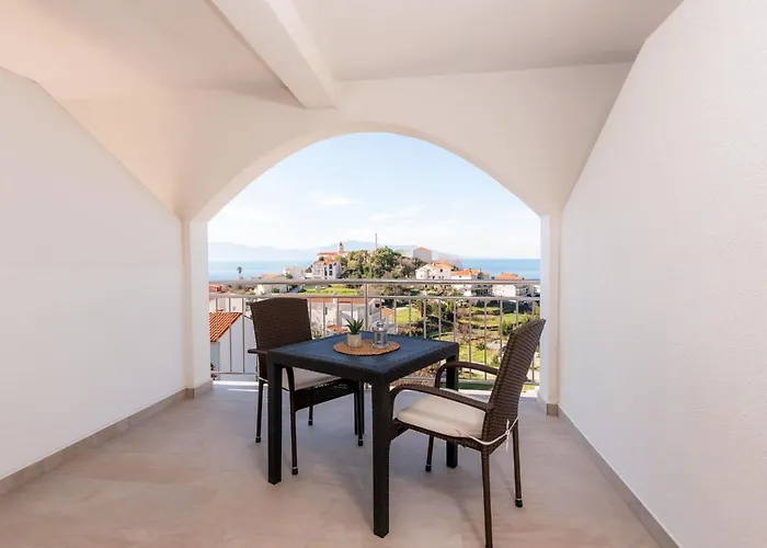 Mit Privater Terrasse By Interhome * Gradac (Split-Dalmatia)