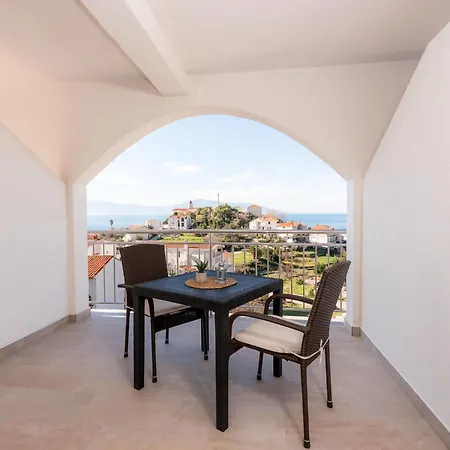 Mit Privater Terrasse By Interhome * Gradac (Split-Dalmatia)